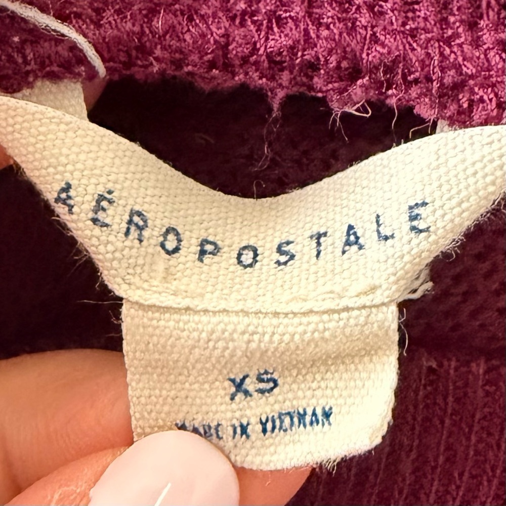 Aeropostale Burgundy Cold Shoulder Sweater Long Sleeve Knit Top - Picture 3 of 4